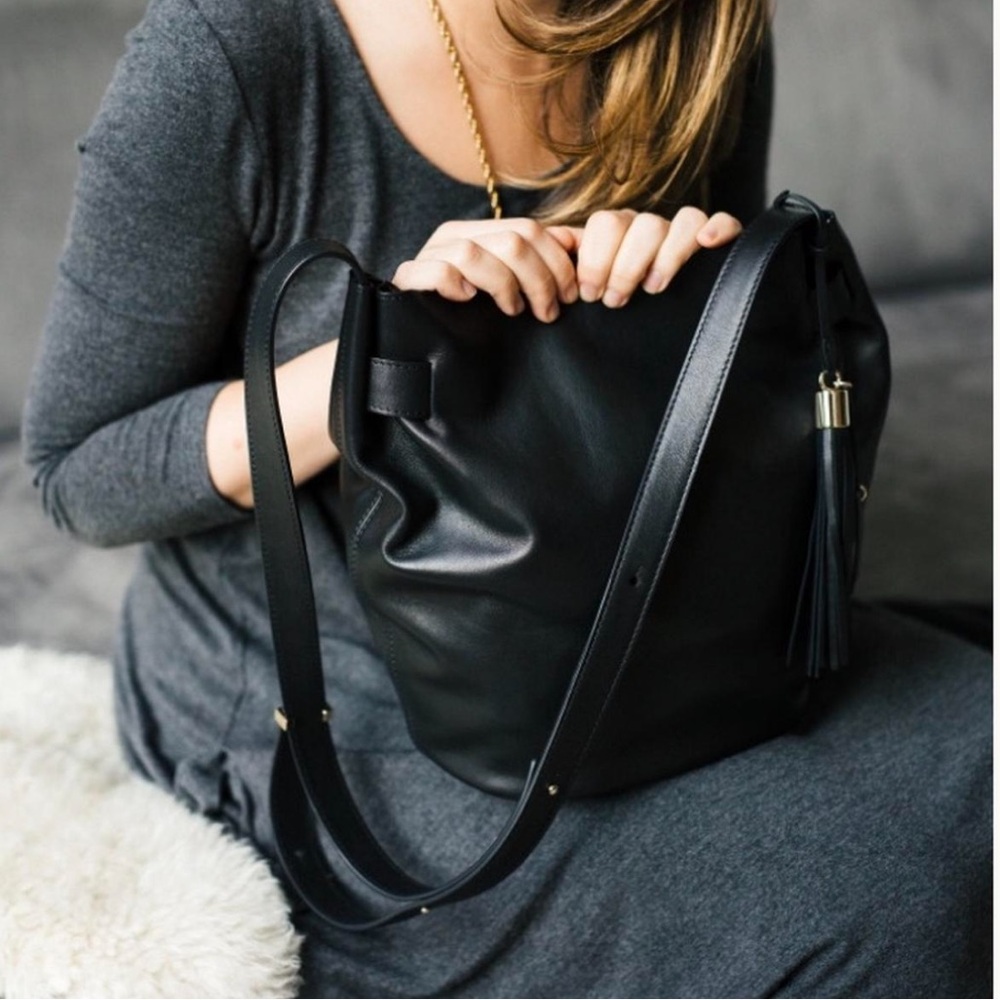 Cuyana Cinch Bag / Excellent condition